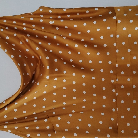 J.O.A Dress - Gold - Picture 8 of 8